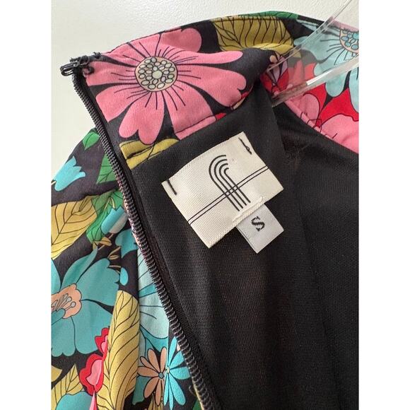 TCEC Floral Smocked Neck Midi Dress Size Small - Picture 4 of 4